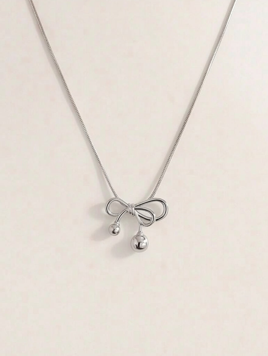 Silver Bow Chain