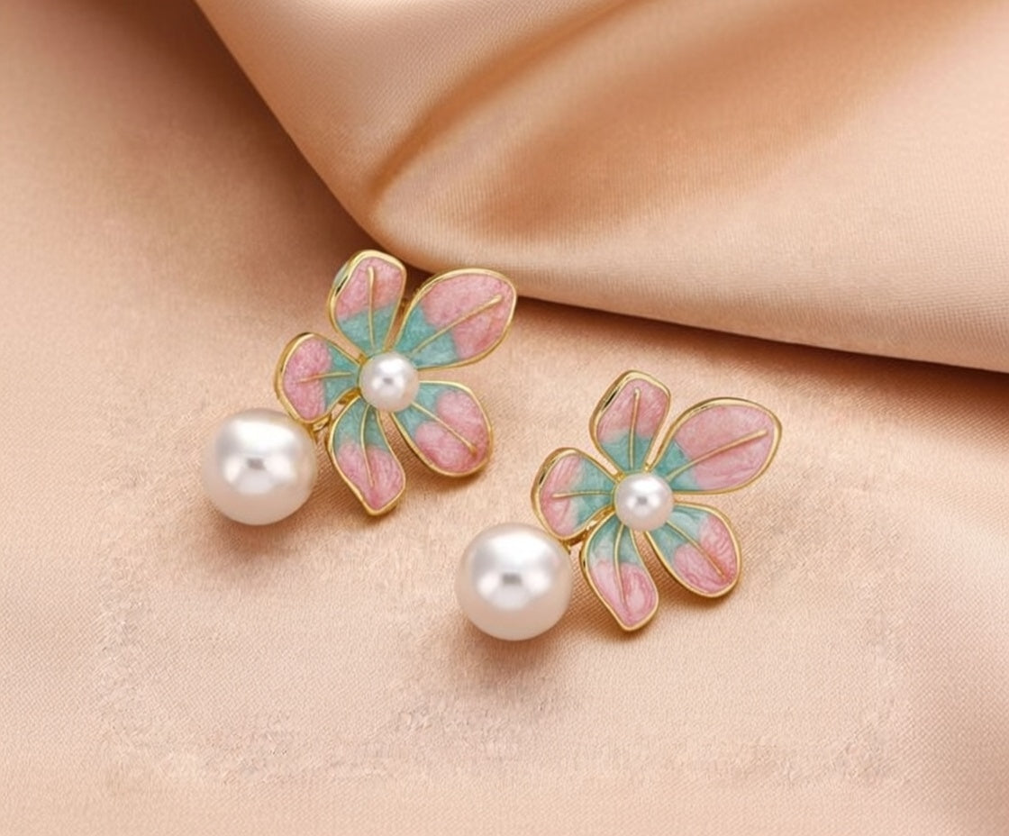 Flower Pearl Earring