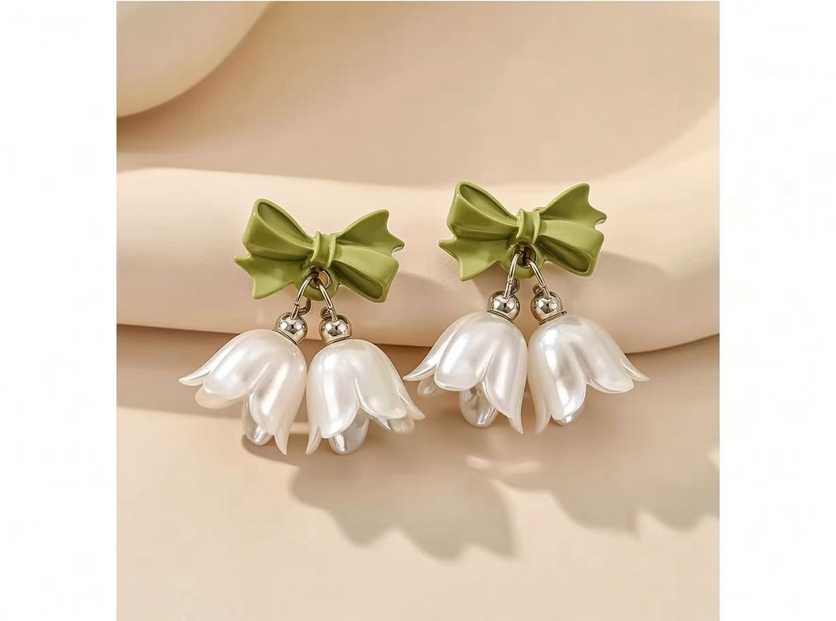 Green Bow White Tulip Earrings