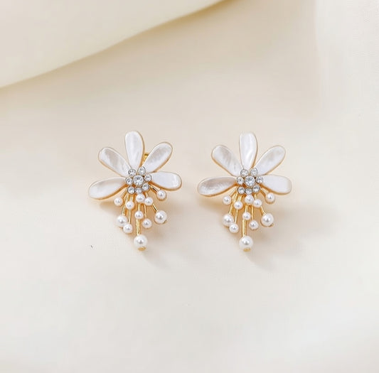 Crystal Fairy Flower Pearl Stud