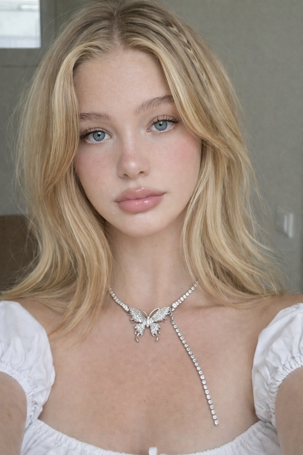 Rhinestone Butterfly Pendant Necklace