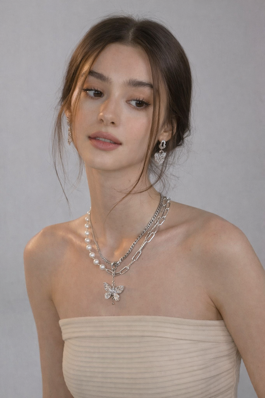 Multilayer Butterfly Pearl Necklace